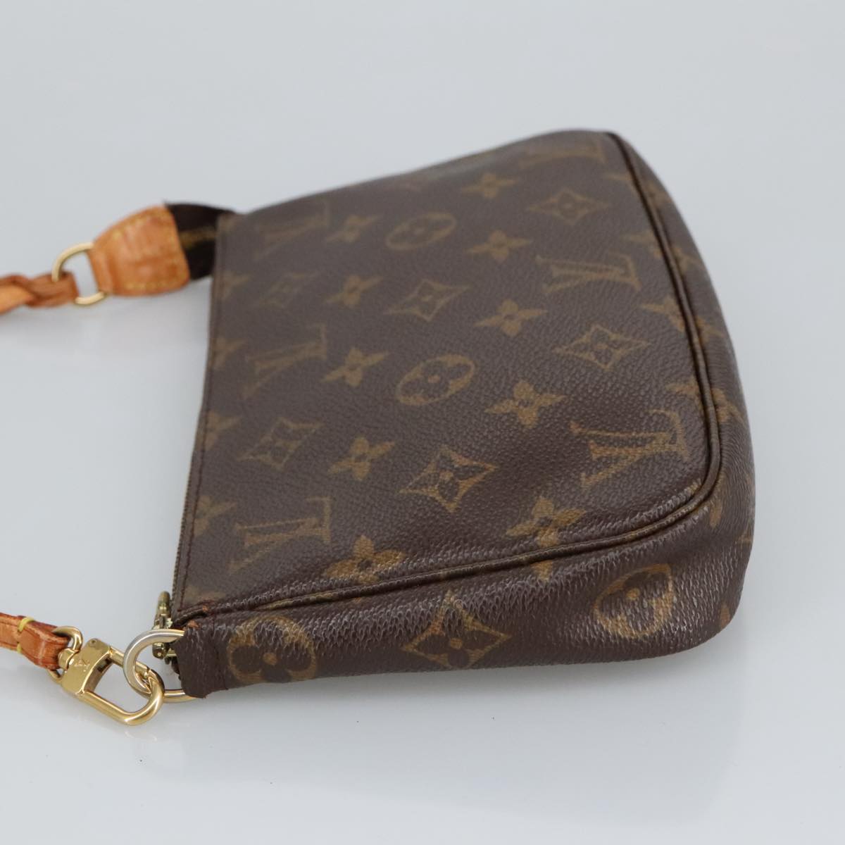 LOUIS VUITTON Monogram Pochette Accessoires Pouch M51980 LV Auth 97906