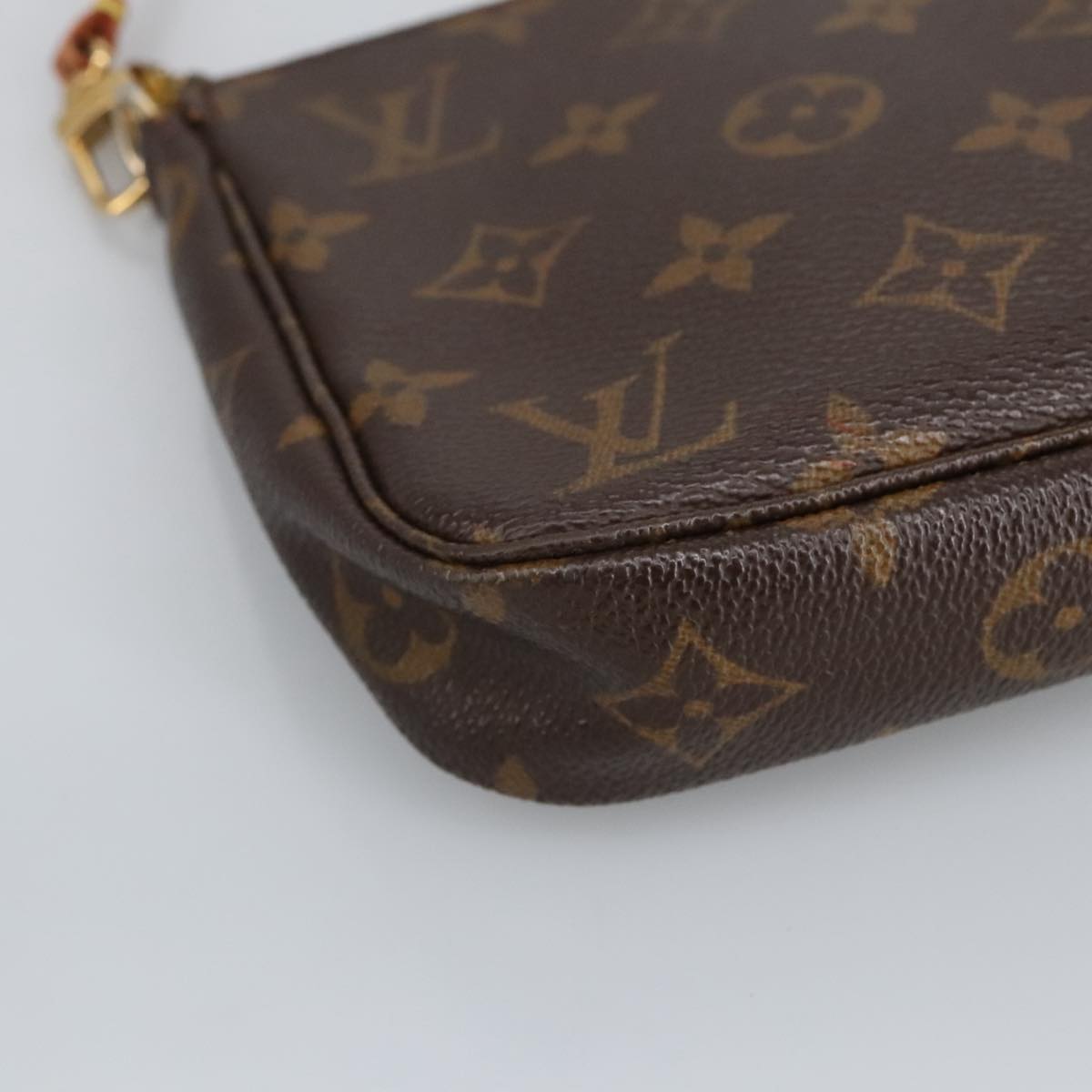 LOUIS VUITTON Monogram Pochette Accessoires Pouch M51980 LV Auth 97906