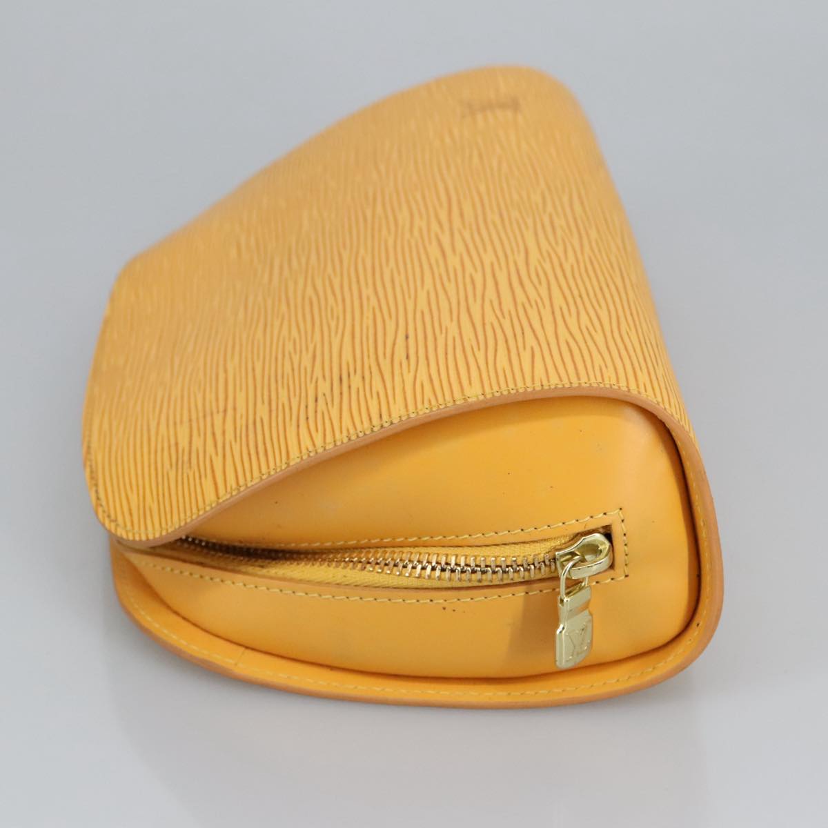 LOUIS VUITTON Epi Dauphine GM Pouch Yellow LV Auth 97922