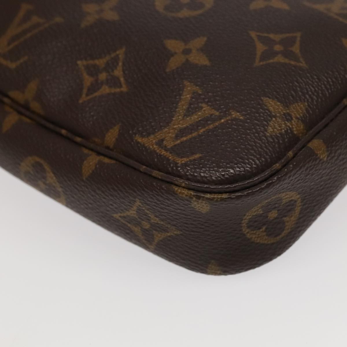 LOUIS VUITTON Monogram Pochette Accessoires Pouch M51980 LV Auth 97925