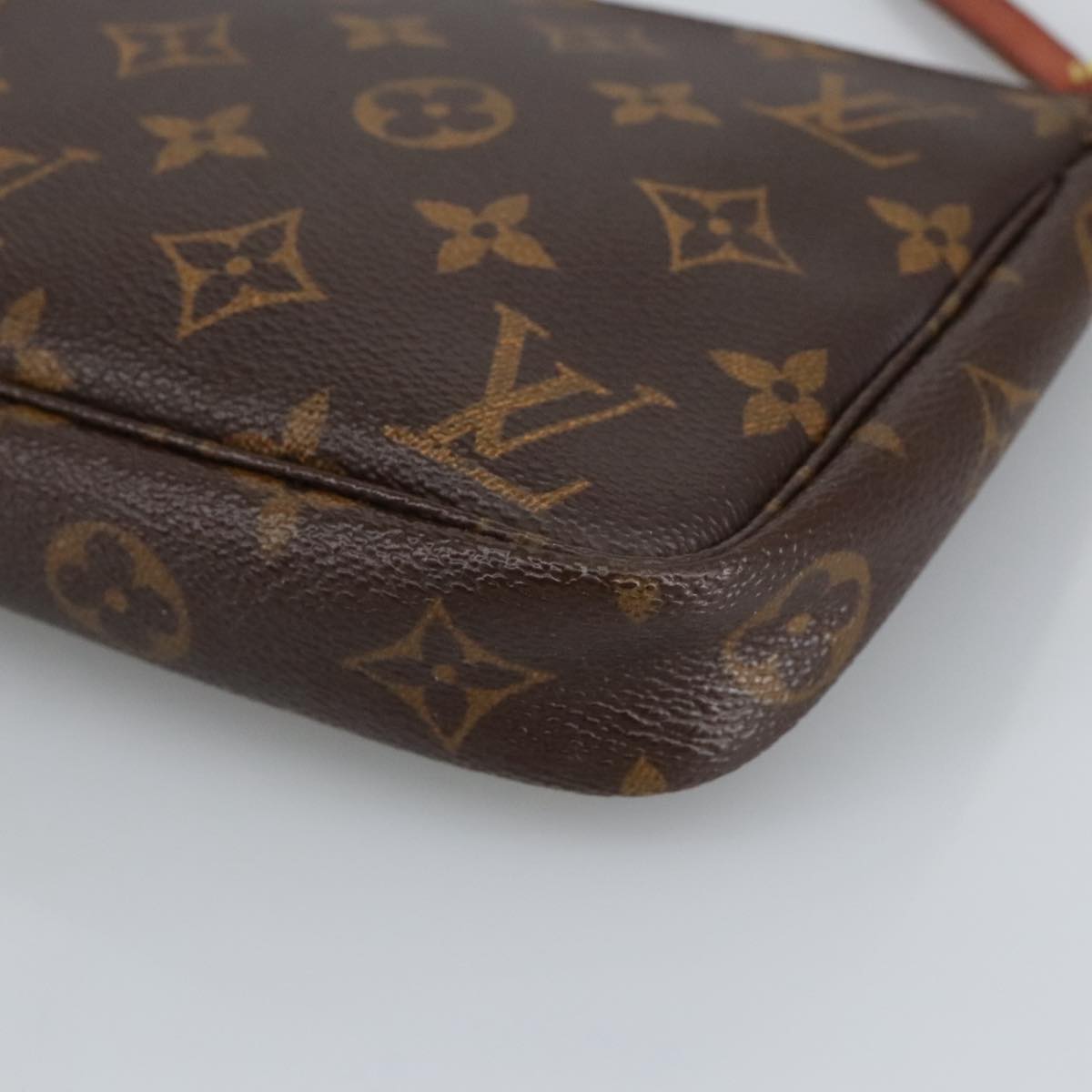 LOUIS VUITTON Monogram Pochette Accessoires Pouch M51980 LV Auth 97926