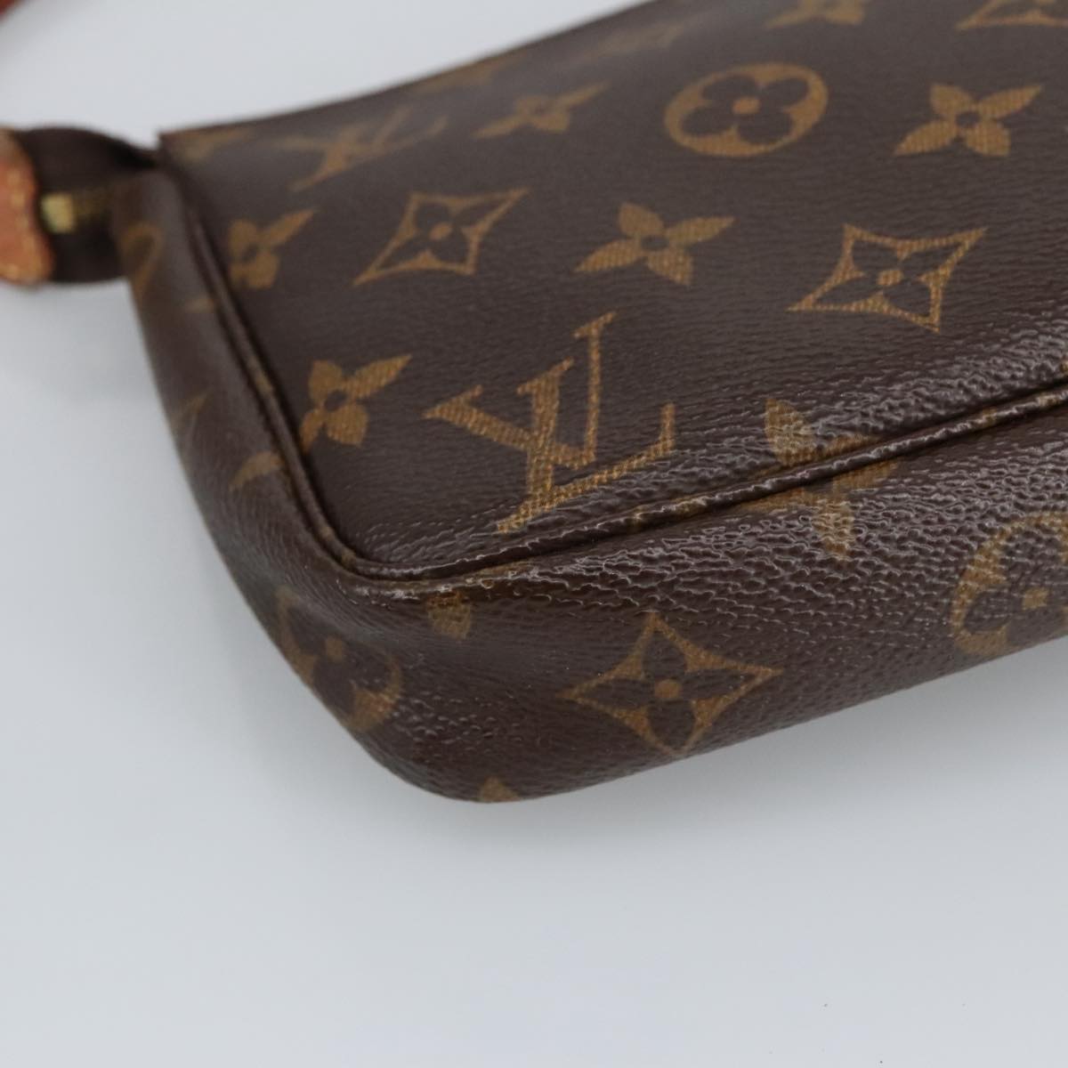 LOUIS VUITTON Monogram Pochette Accessoires Pouch M51980 LV Auth 97926