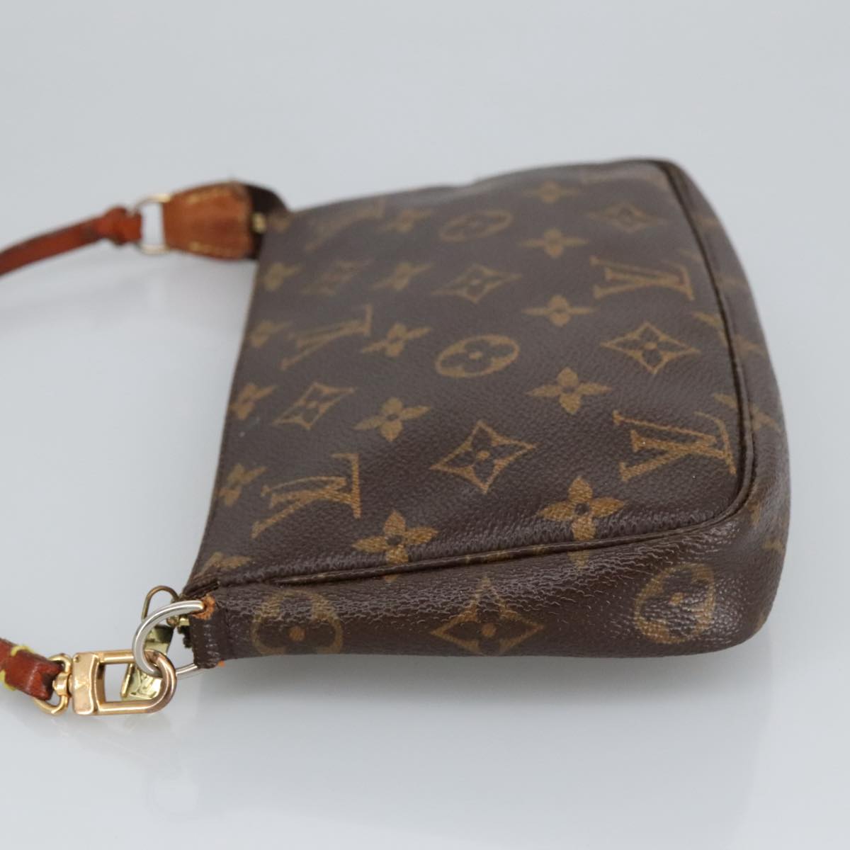 LOUIS VUITTON Monogram Pochette Accessoires Pouch M51980 LV Auth 97926