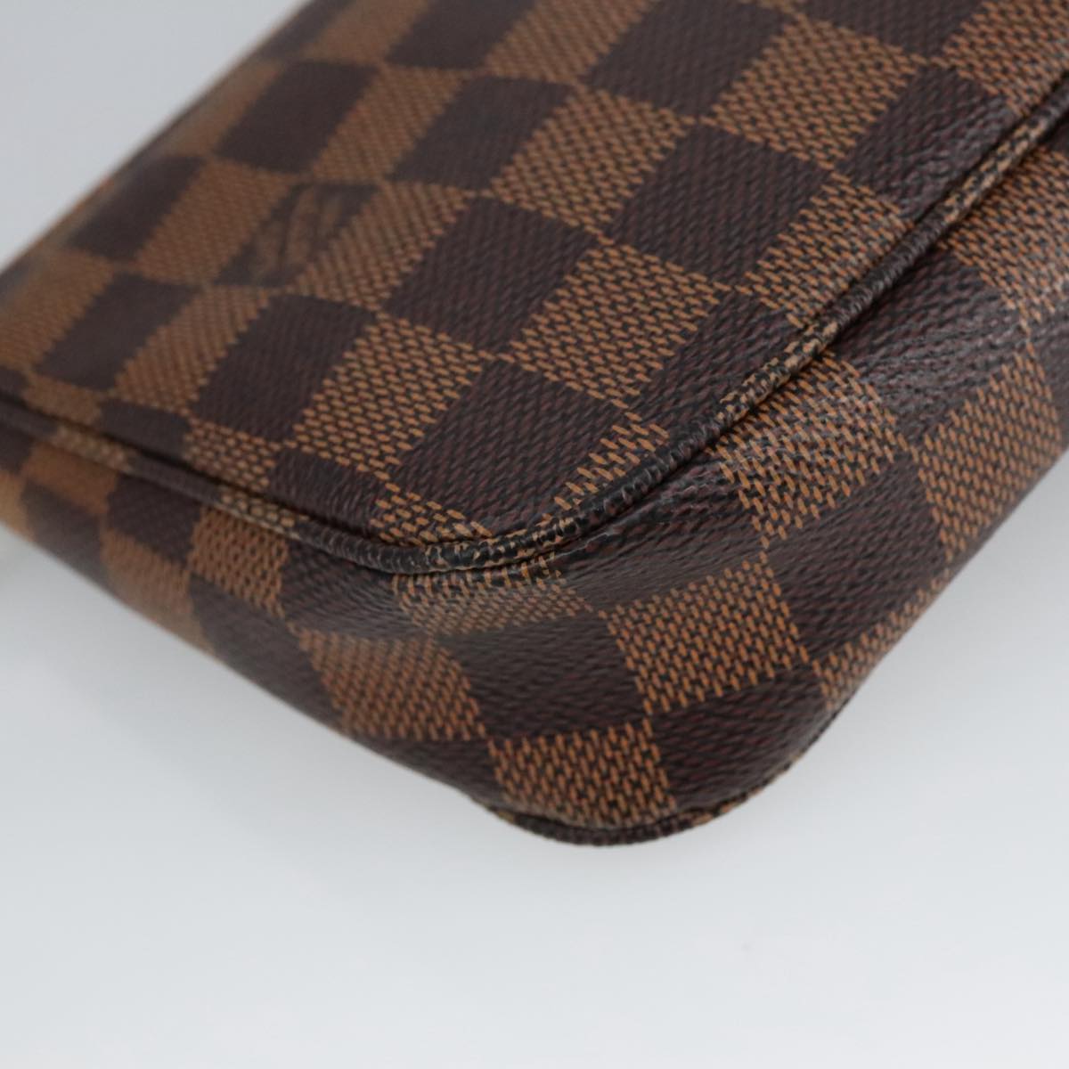 LOUIS VUITTON Damier Ebene Pochette Accessoires Pouch N41206 LV Auth 97966