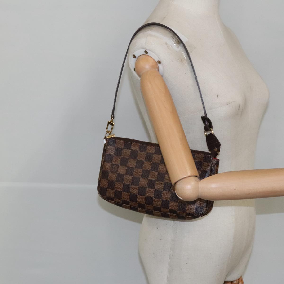 LOUIS VUITTON Damier Ebene Pochette Accessoires Pouch N41206 LV Auth 97966