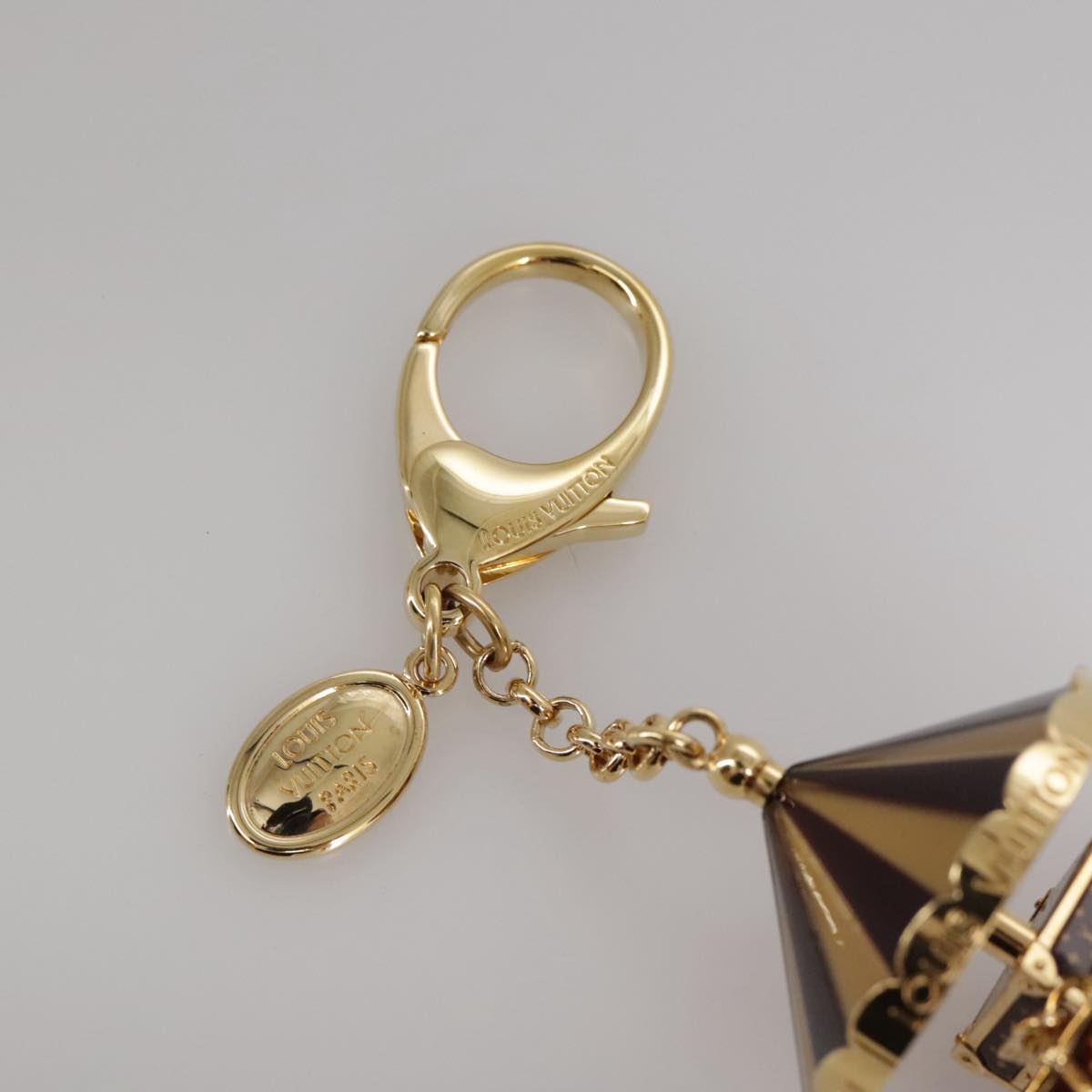 LOUIS VUITTON Bijoux Sac Carrousel Charm metal Gold M66782 LV Auth 97979SA