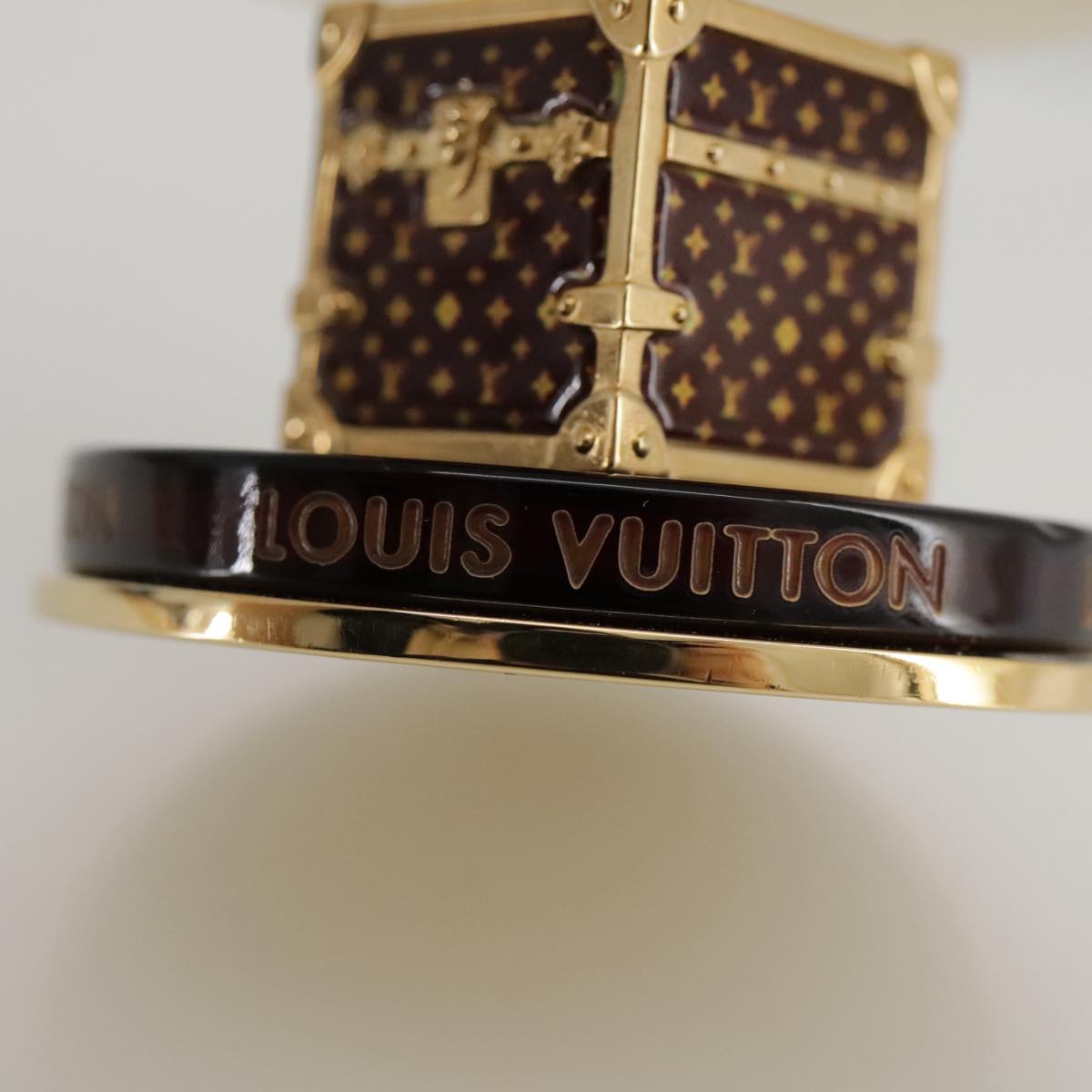 LOUIS VUITTON Bijoux Sac Carrousel Charm metal Gold M66782 LV Auth 97979SA