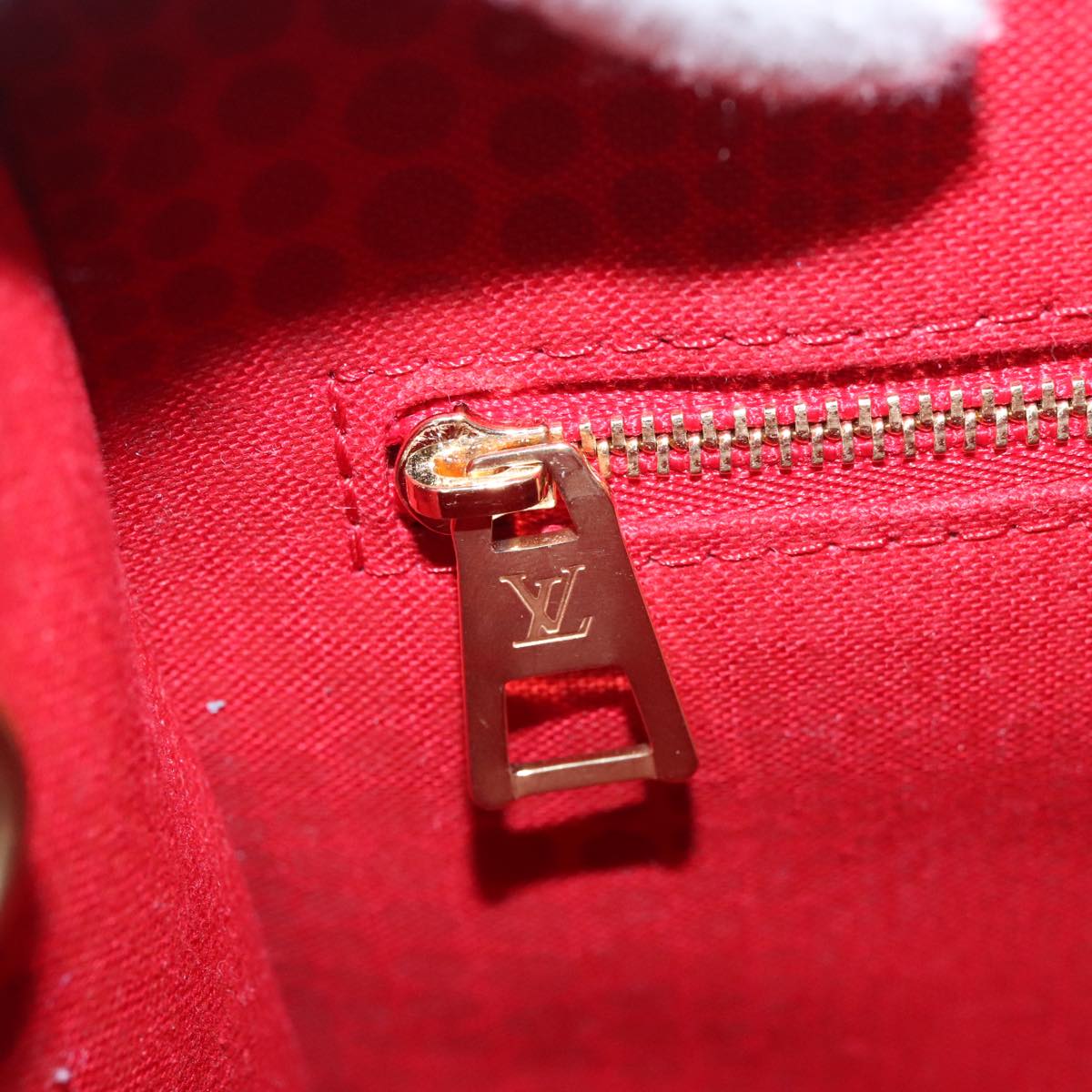 LOUIS VUITTON Monogram Yayoi Kusama On The Go PM Hand Bag M46380 LV Auth 98061SM