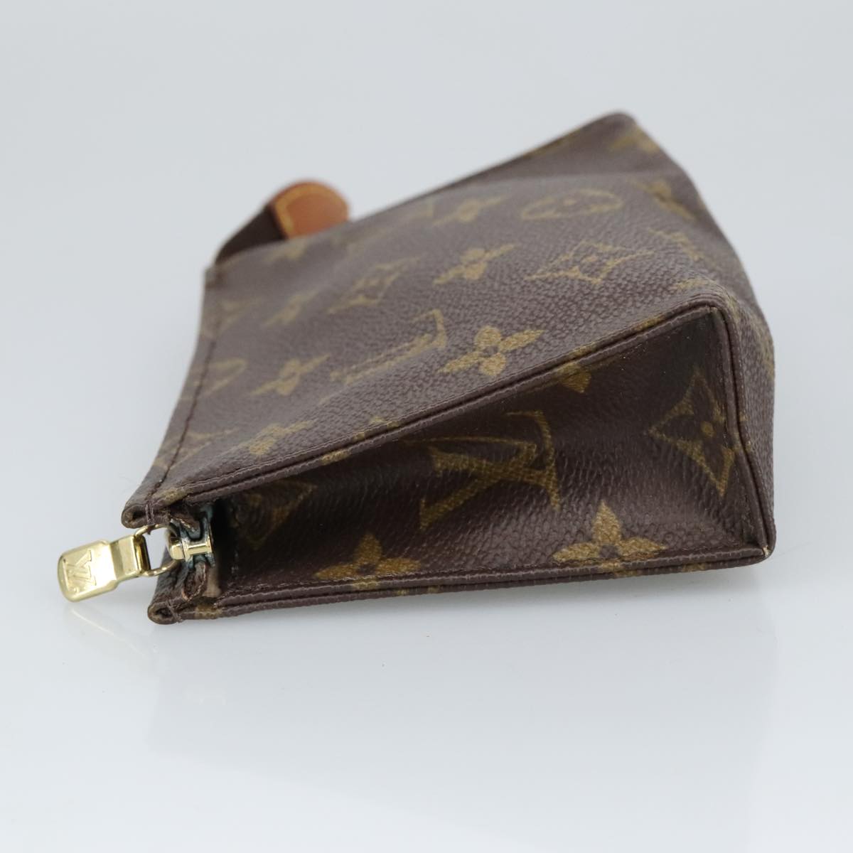 LOUIS VUITTON Monogram Poche Toilette 15 Pouch M47546 LV Auth 98203