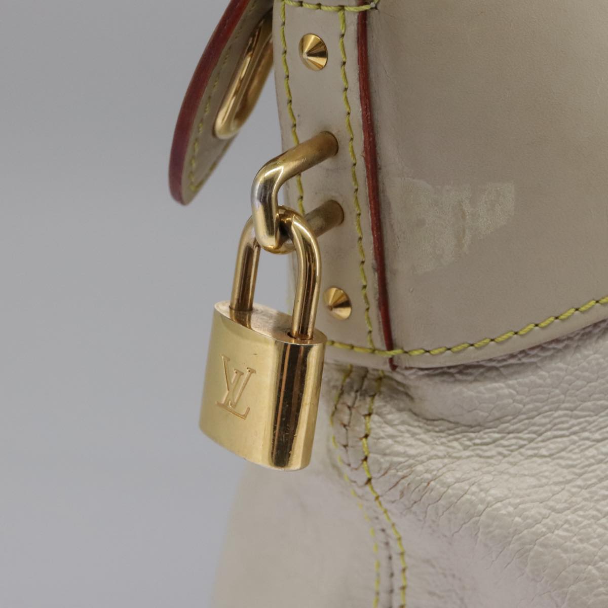 LOUIS VUITTON Suhari Lockit Hand Bag Leather White M91874 LV Auth 98231