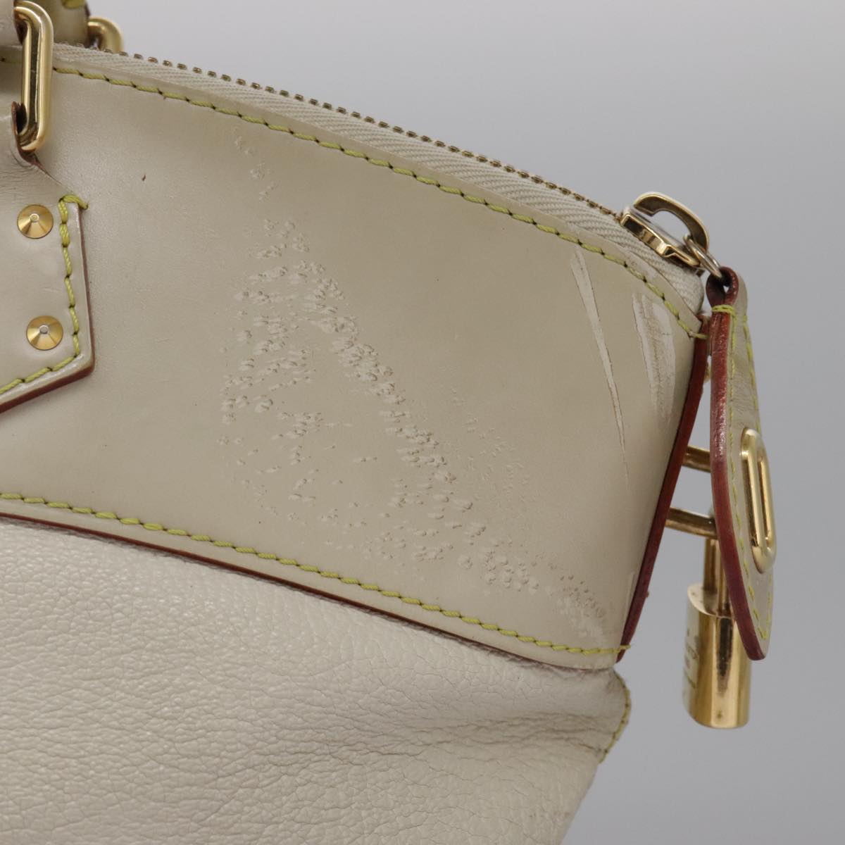 LOUIS VUITTON Suhari Lockit Hand Bag Leather White M91874 LV Auth 98231