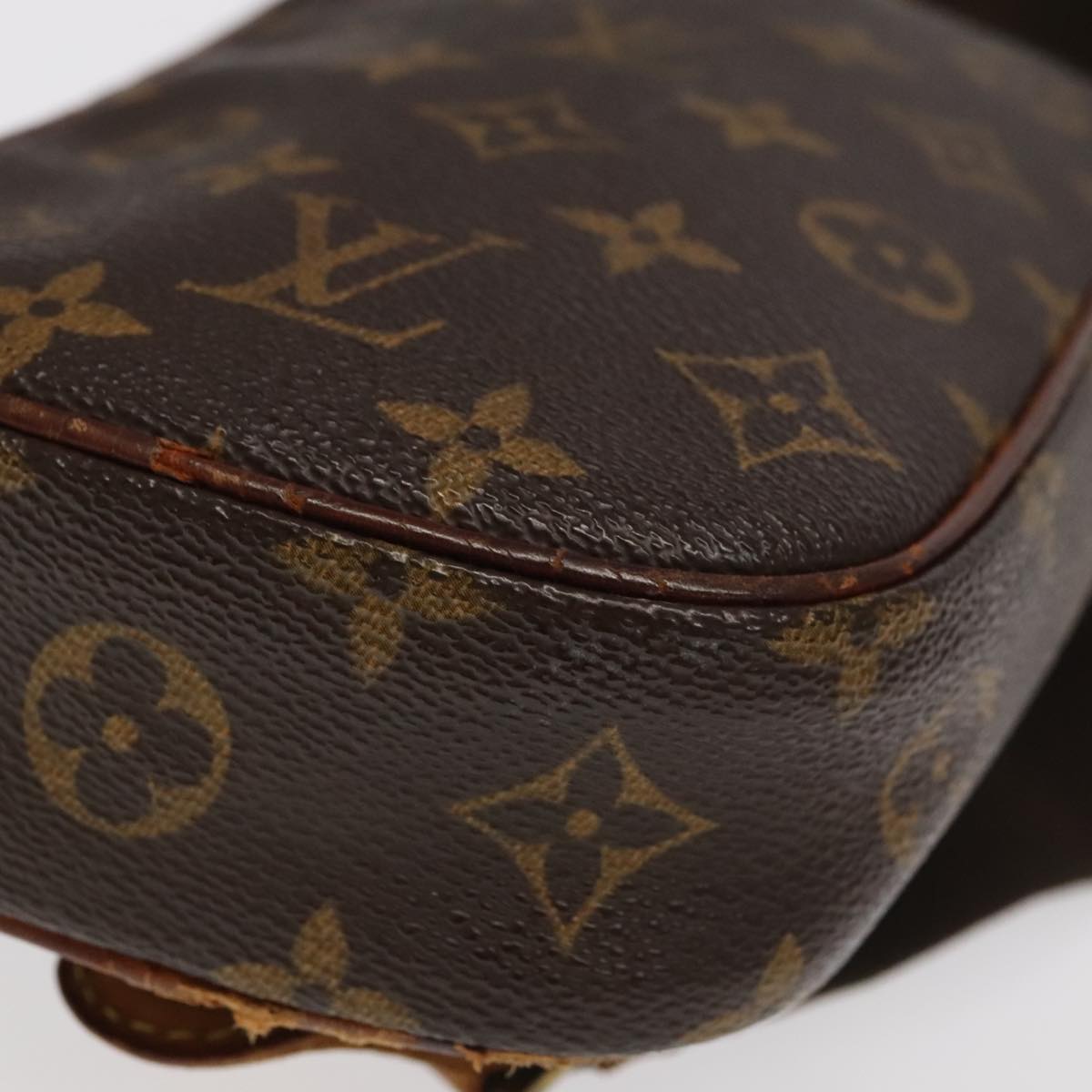 LOUIS VUITTON Monogram Pochette Gange Shoulder Bag M51870 LV Auth 98254