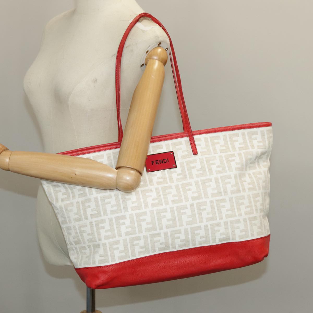 FENDI Zucca Canvas Tote Bag White Red Auth 98476