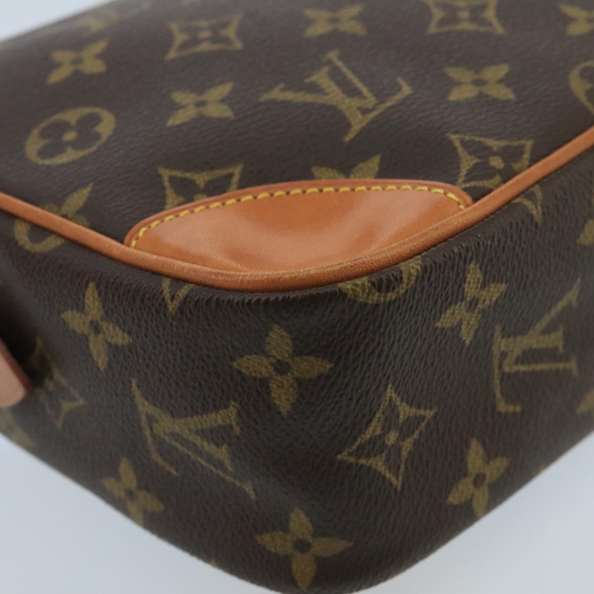 LOUIS VUITTON Monogram Compiegne 28 Clutch Bag M51845 LV Auth 98511