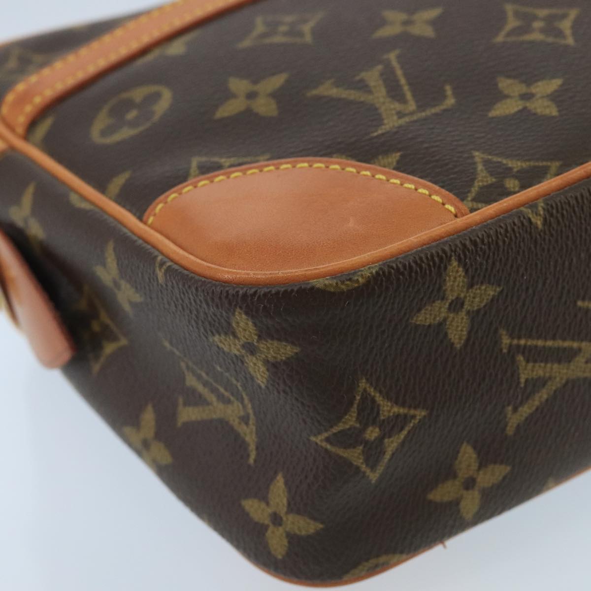 LOUIS VUITTON Monogram Compiegne 28 Clutch Bag M51845 LV Auth 98511