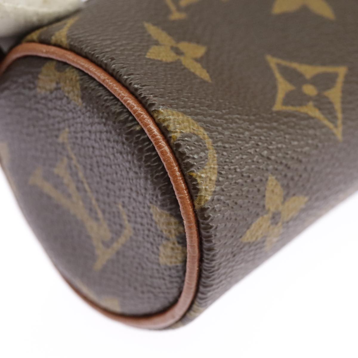 LOUIS VUITTON Monogram Papillon Pouch LV Auth 98549