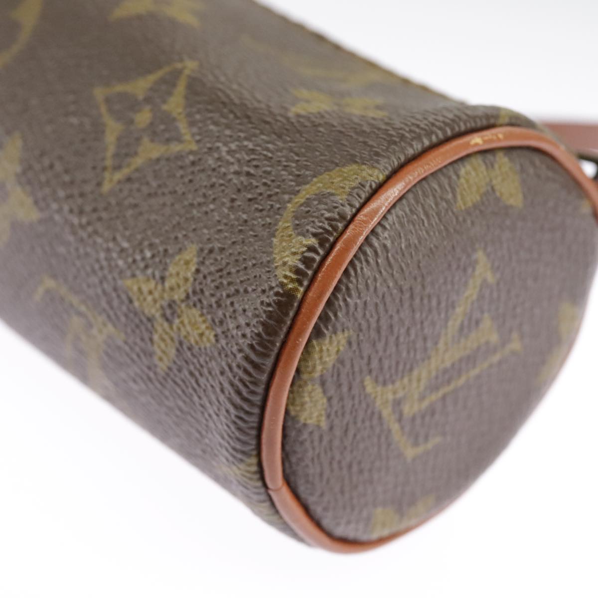 LOUIS VUITTON Monogram Papillon Pouch LV Auth 98554