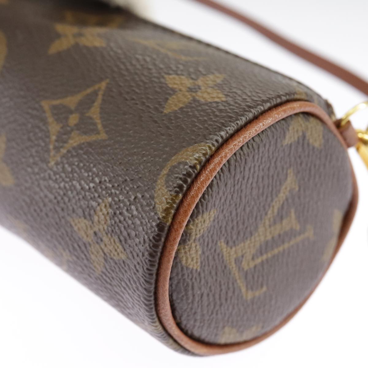 LOUIS VUITTON Monogram Papillon Pouch LV Auth 98557