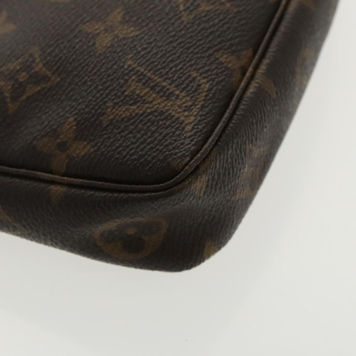 LOUIS VUITTON Monogram Pochette Accessoires Pouch M51980 LV Auth 98644