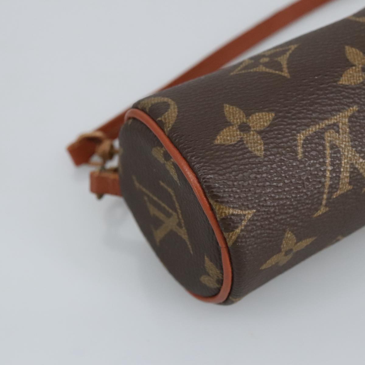 LOUIS VUITTON Monogram Papillon Pouch LV Auth 98758