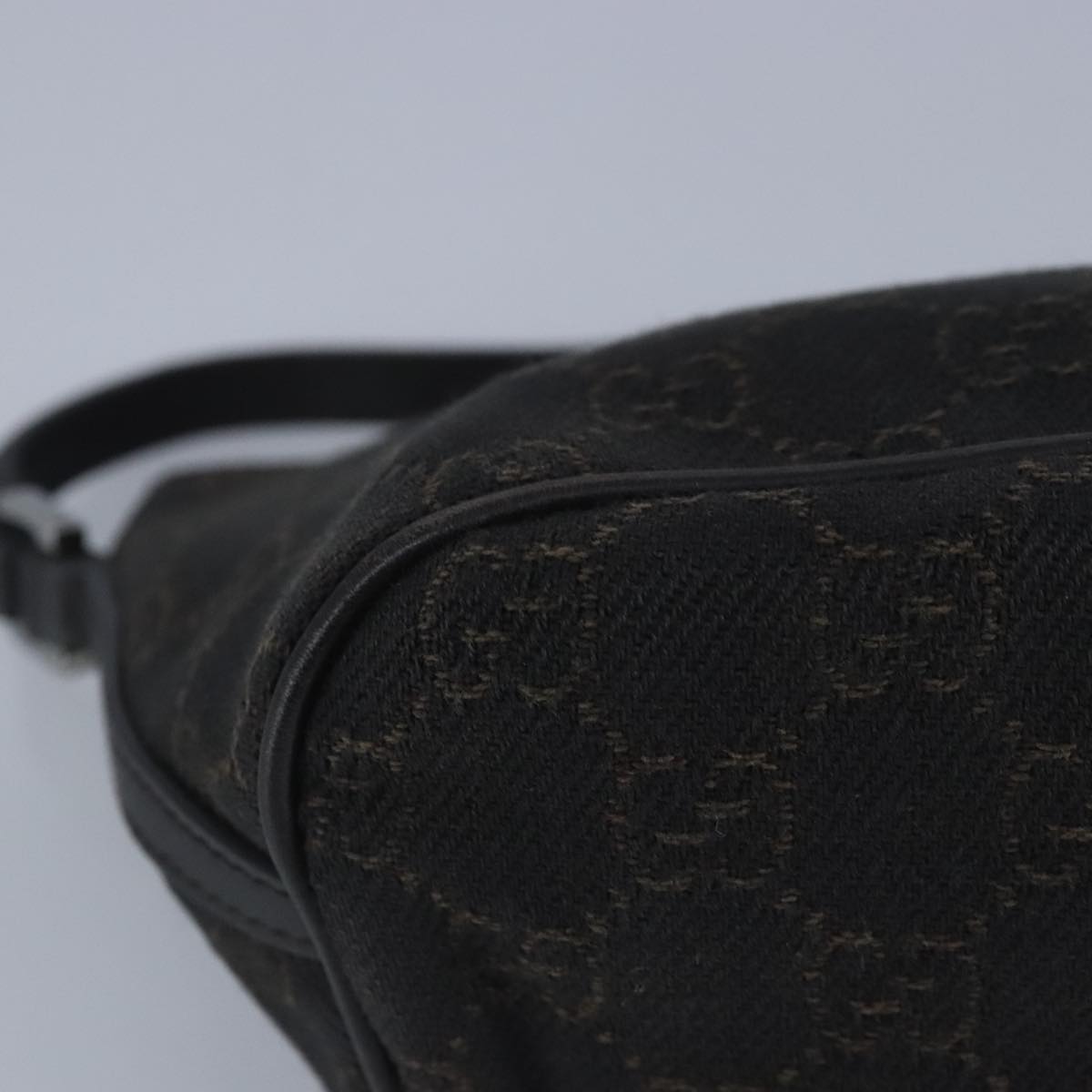 GUCCI GG Canvas Pouch Brown Silver 07198 Auth 98923