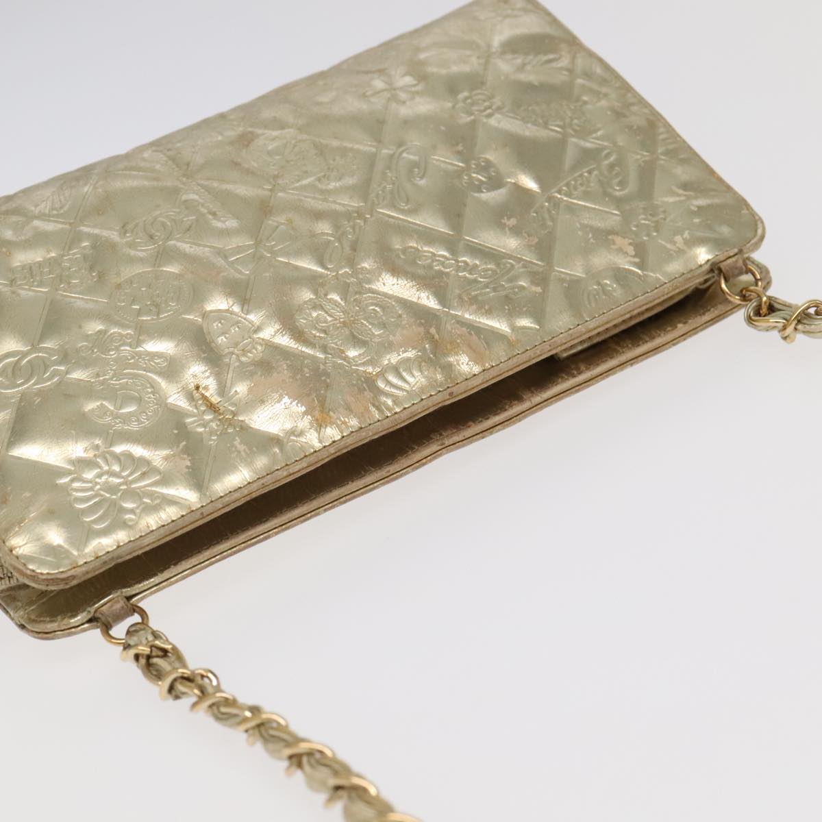 CHANEL Matelasse Chain Icon Line Shoulder Bag Patent leather Gold CC Auth 98969