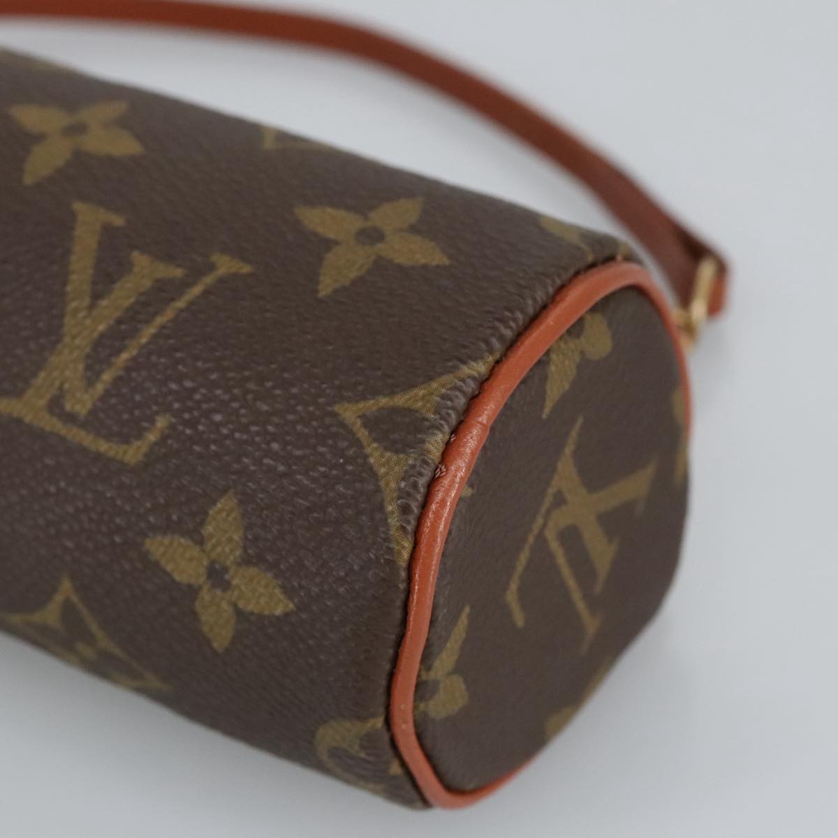 LOUIS VUITTON Monogram Papillon Pouch LV Auth 98978