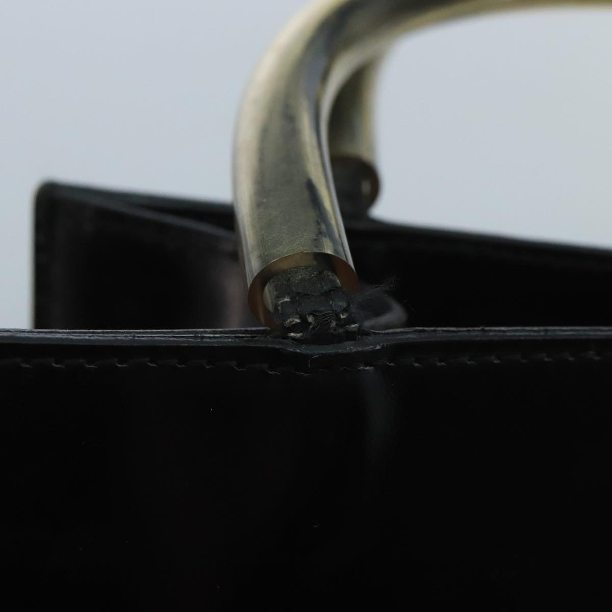 Salvatore Ferragamo Hand Bag Enamel Black Clear Gold Auth 99177