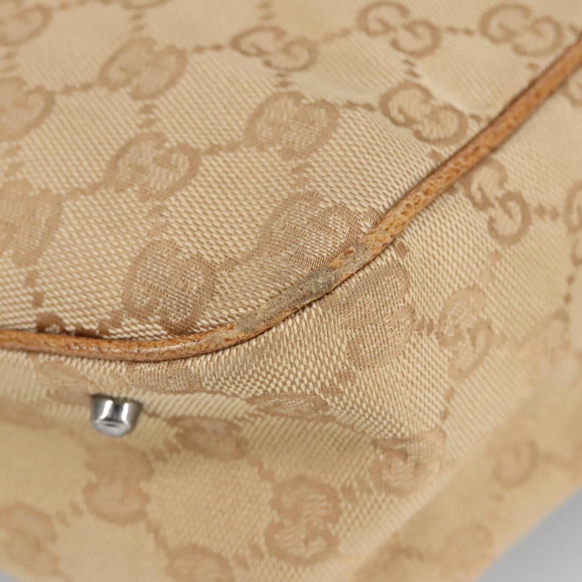 GUCCI GG Canvas Shoulder Bag Beige 113019 Auth 99309