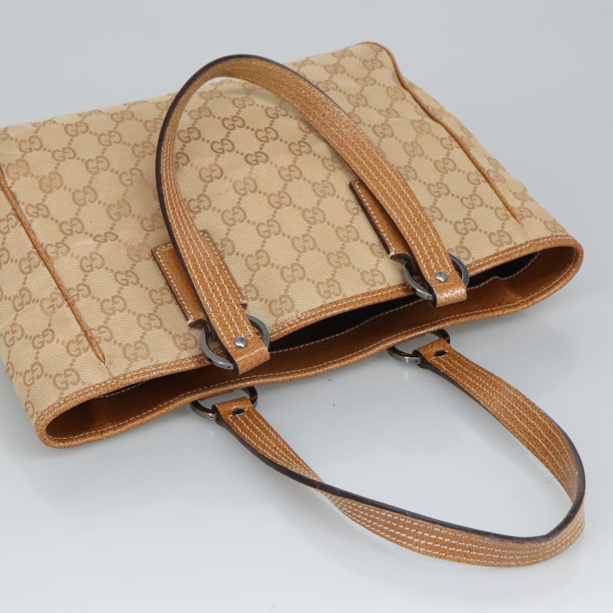 GUCCI GG Canvas Shoulder Bag Beige 113019 Auth 99309