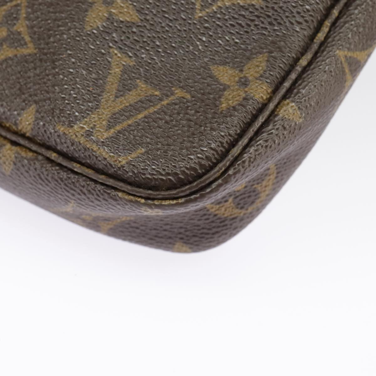 LOUIS VUITTON Monogram Pochette Accessoires Pouch M51980 LV Auth 99401