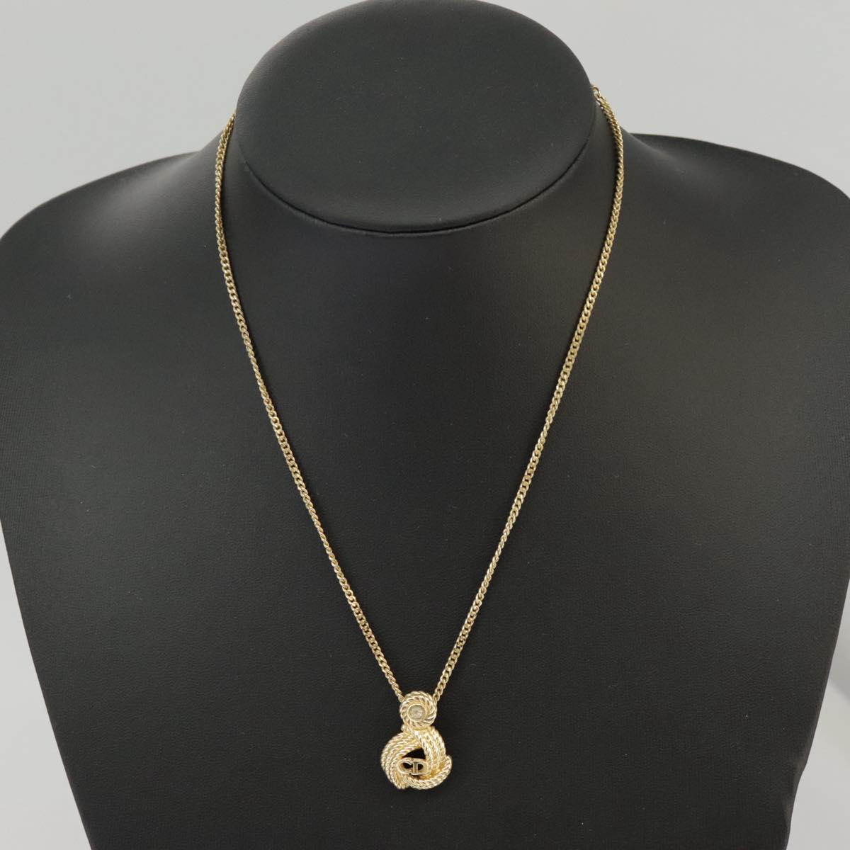 Christian Dior Necklace metal Gold Tone Auth 99450