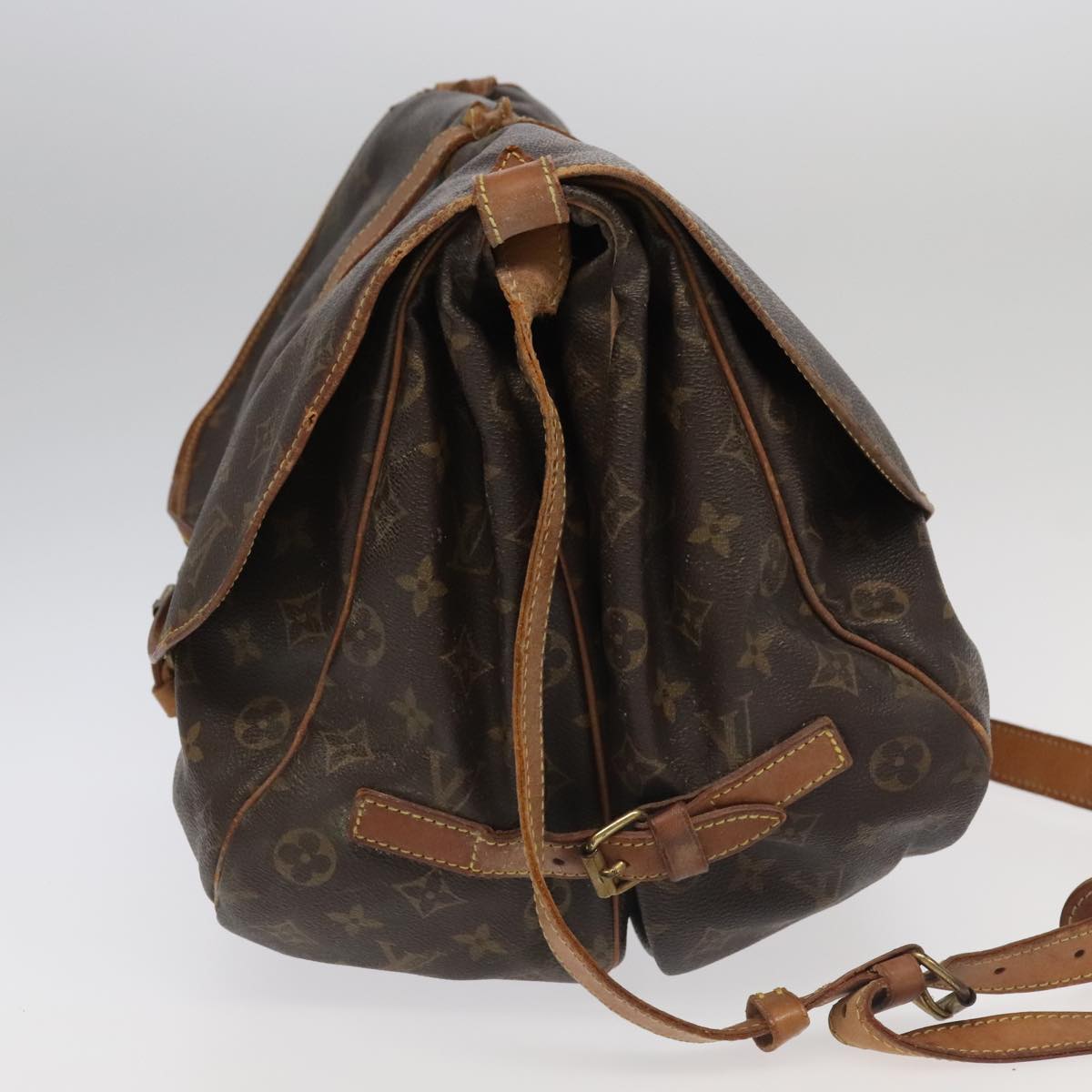 LOUIS VUITTON Monogram Saumur 35 Shoulder Bag M42254 LV Auth 99594