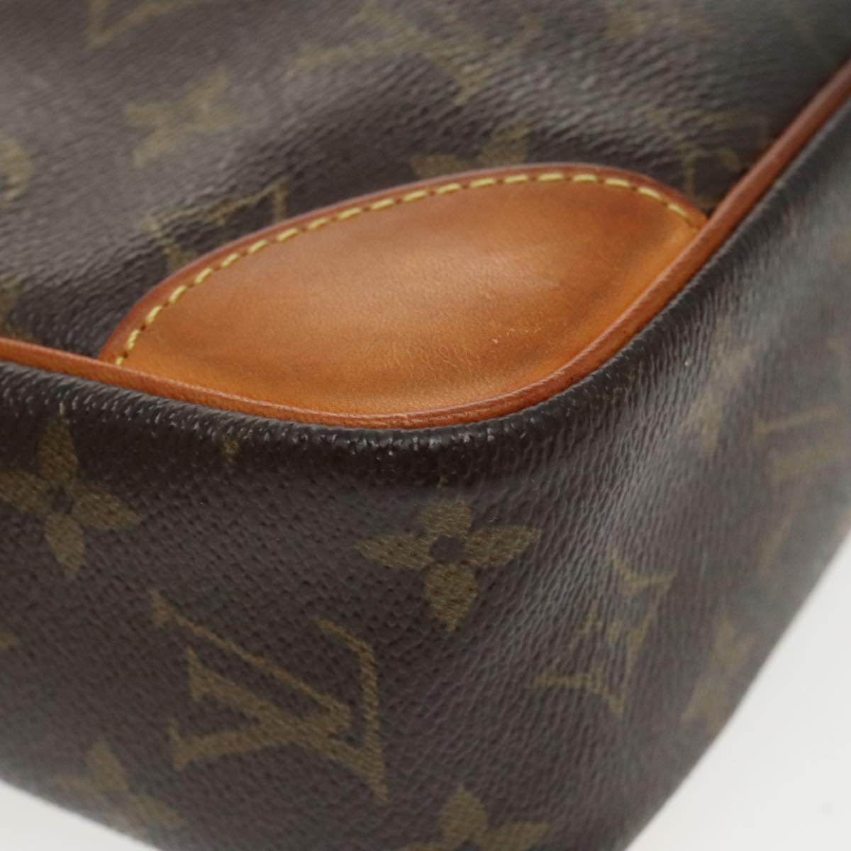 LOUIS VUITTON Monogram Compiegne 28 Clutch Bag M51845 LV Auth 99606