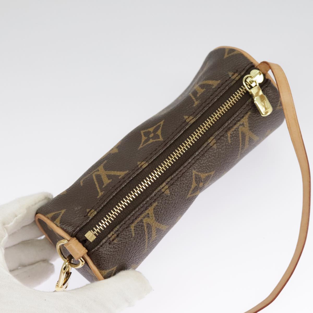 LOUIS VUITTON Monogram Papillon Pouch LV Auth 99629