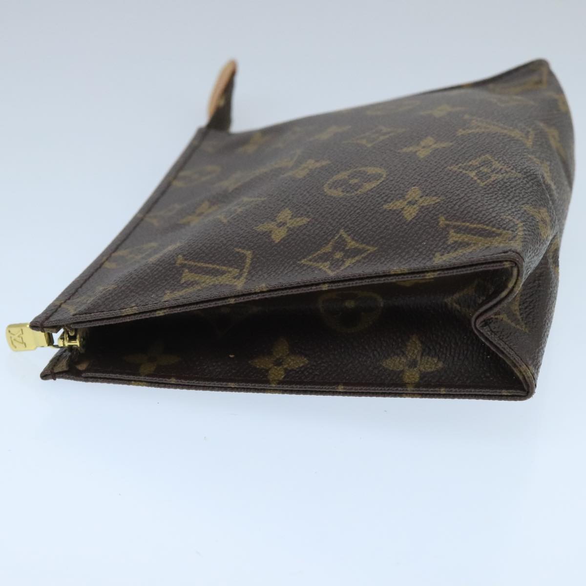 LOUIS VUITTON Monogram Poche Toilette 19 Pouch M47544 LV Auth 99639