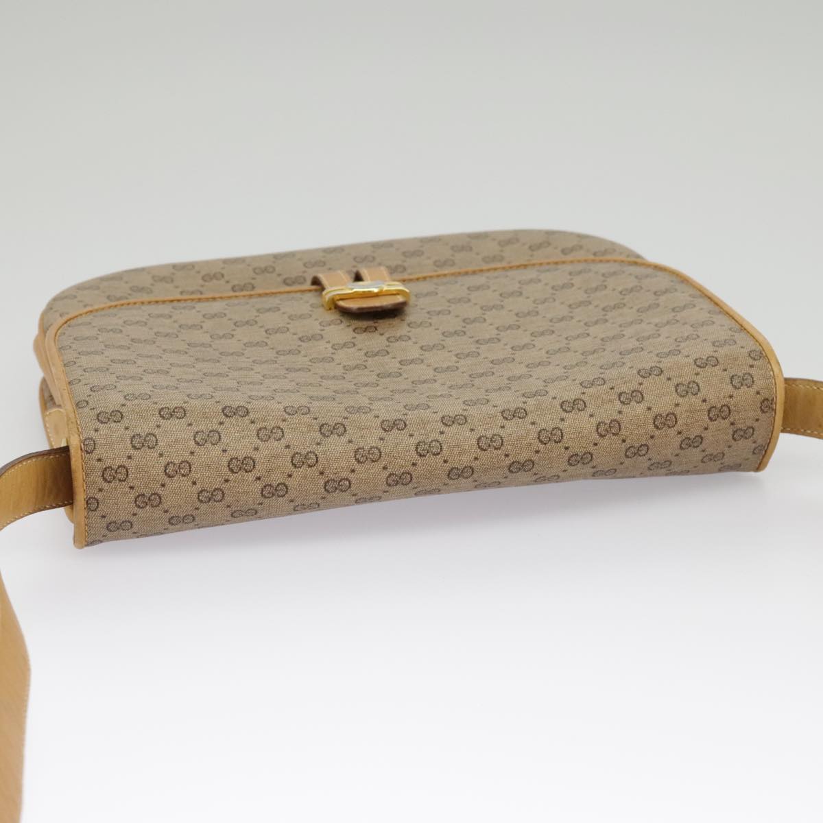 GUCCI Micro GG Supreme Shoulder Bag PVC Beige Gold Auth 99672