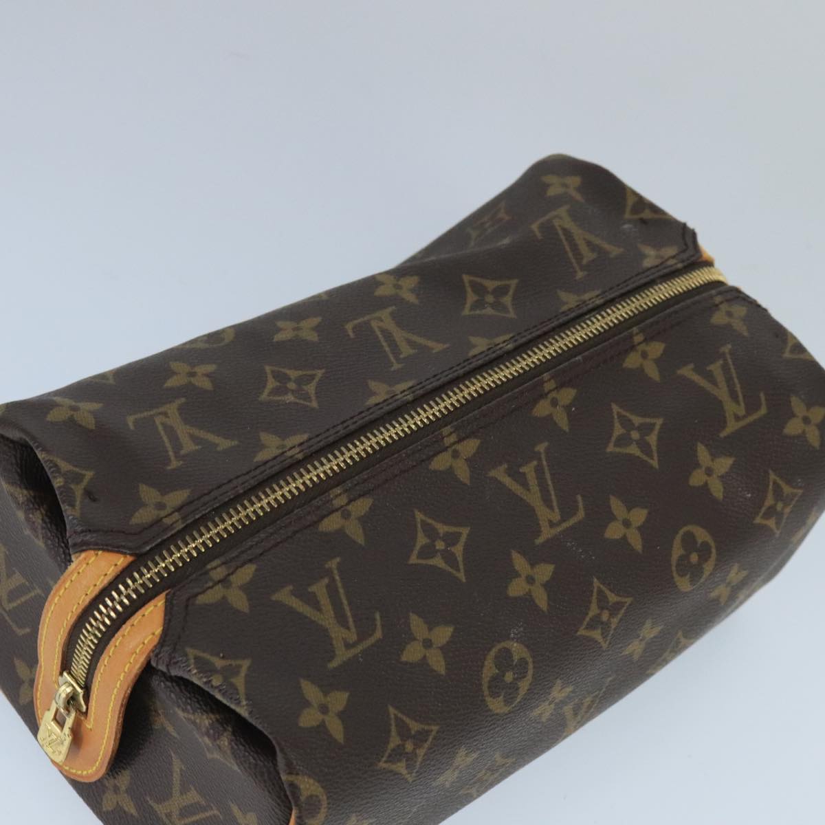 LOUIS VUITTON Monogram Trousse Patte Pression Cosmetic Pouch M47636 Auth 99730