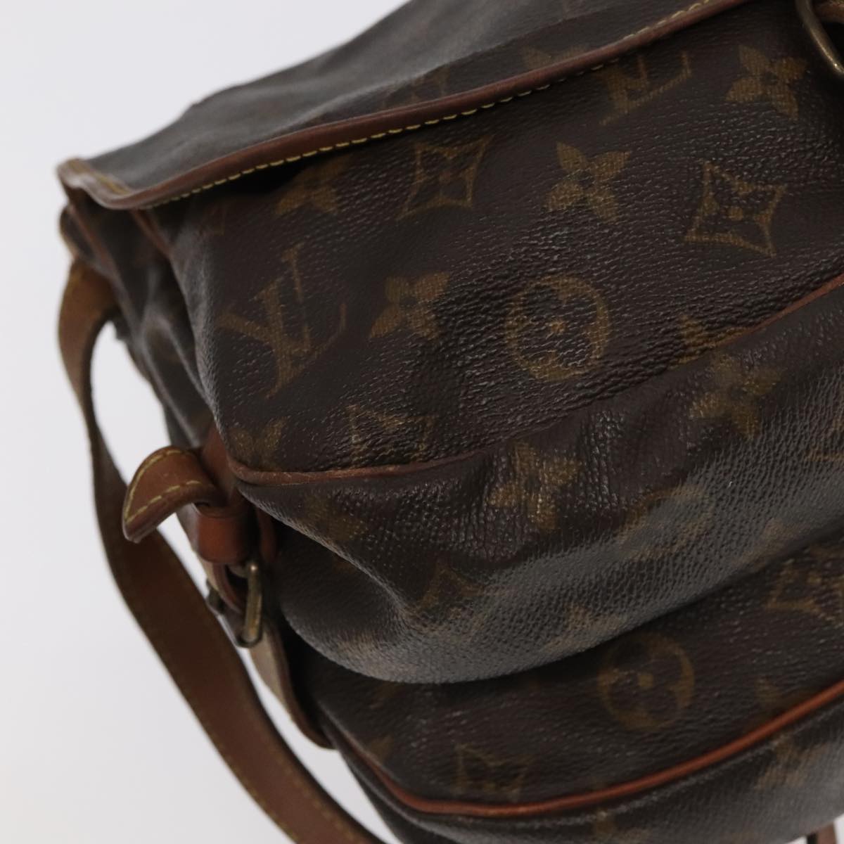 LOUIS VUITTON Monogram Saumur 30 Shoulder Bag M42256 LV Auth 99734