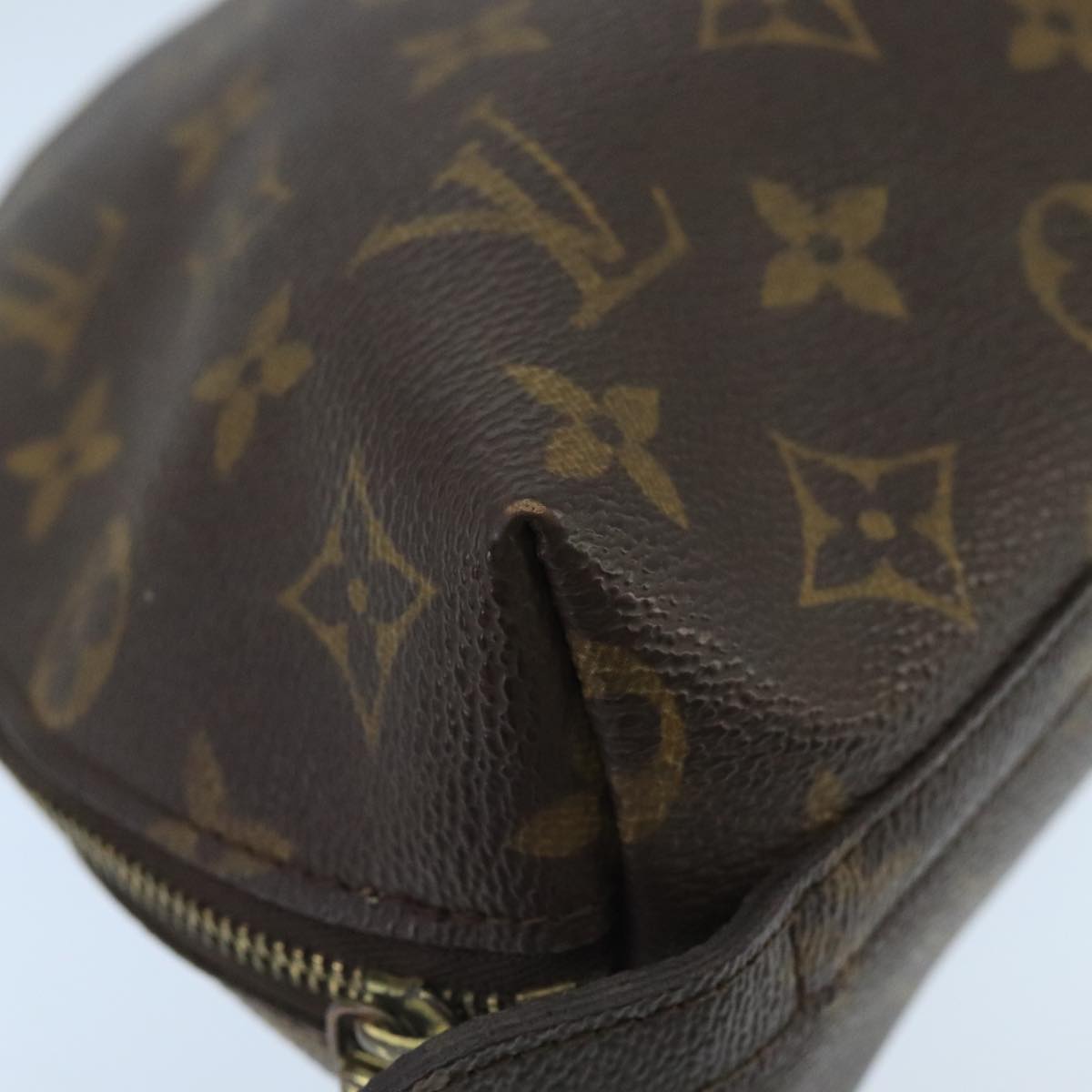 LOUIS VUITTON Monogram Trousse Demi Ronde Cosmetic Pouch M47520 LV Auth 99780