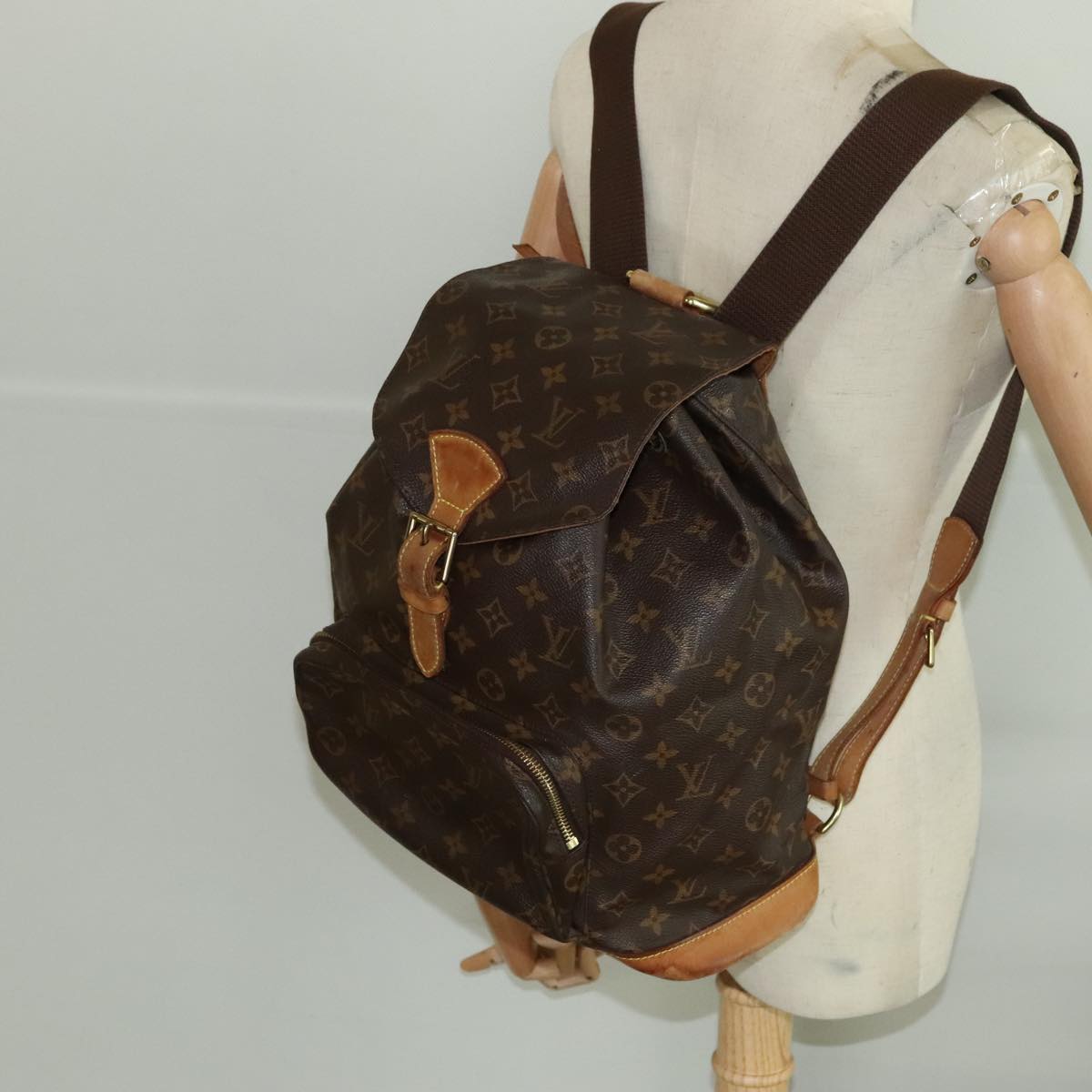 LOUIS VUITTON Monogram Montsouris GM Backpack M51135 LV Auth 99807