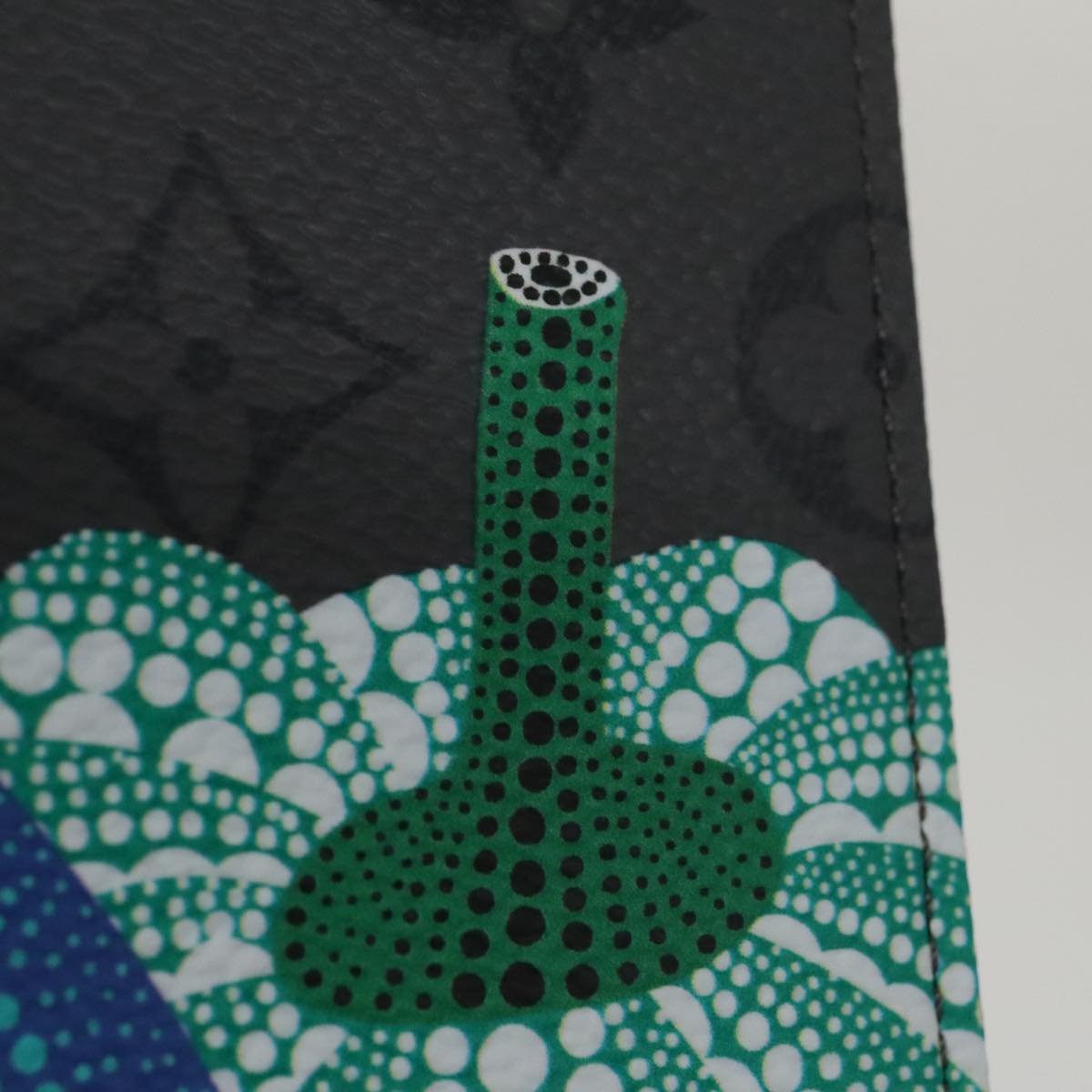 LOUIS VUITTON Monogram Yayoi Kusama Quverture Carnet Note Cover Blue Auth 99815S