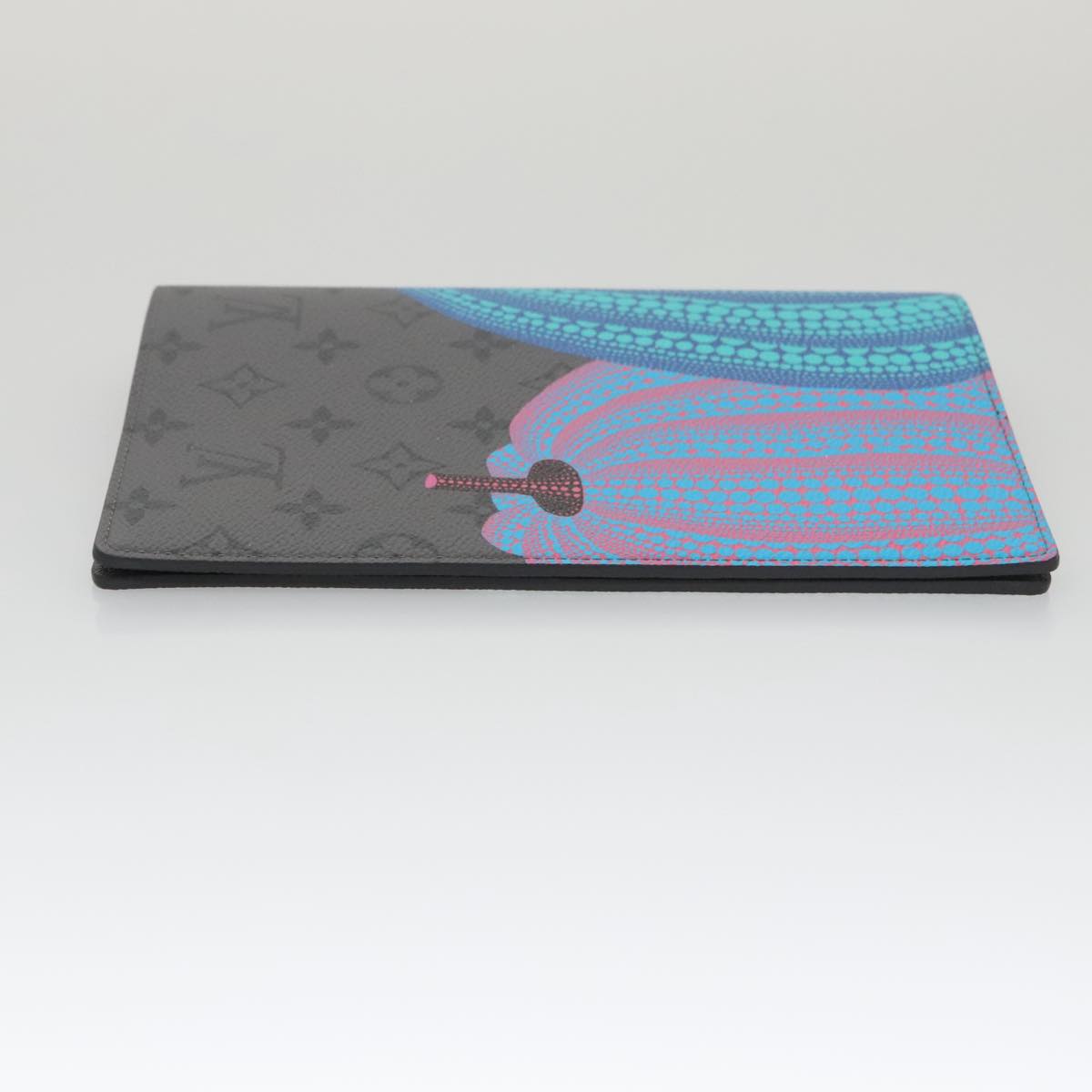 LOUIS VUITTON Monogram Yayoi Kusama Quverture Carnet Note Cover Blue Auth 99815S