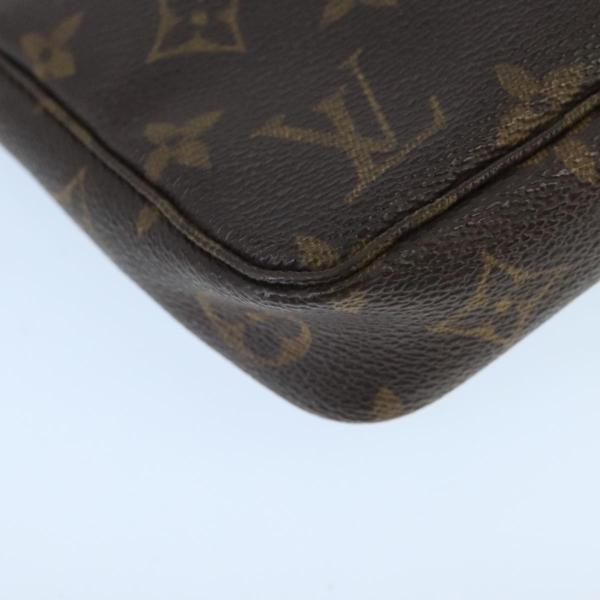 LOUIS VUITTON Monogram Pochette Accessoires Pouch M51980 LV Auth 99832