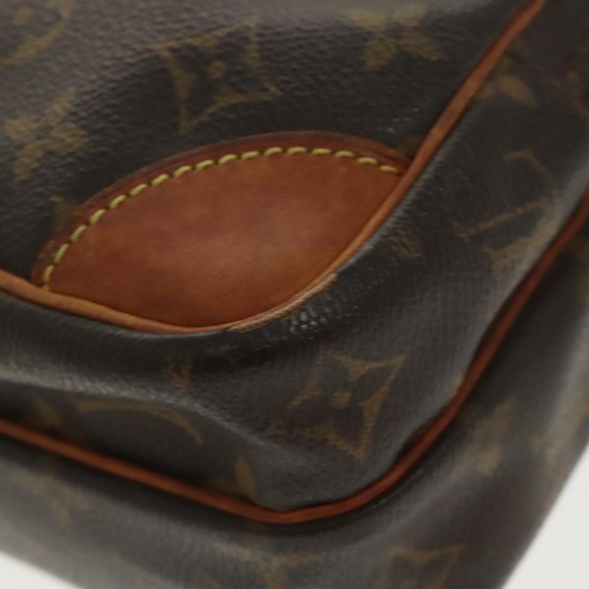 LOUIS VUITTON Monogram Amazon Shoulder Bag M45236 LV Auth 99843