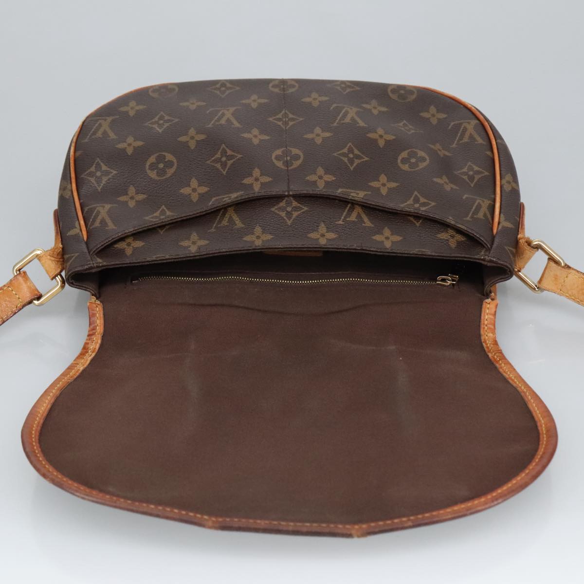 LOUIS VUITTON Monogram Menilmontant PM Shoulder Bag M40474 LV Auth 99887