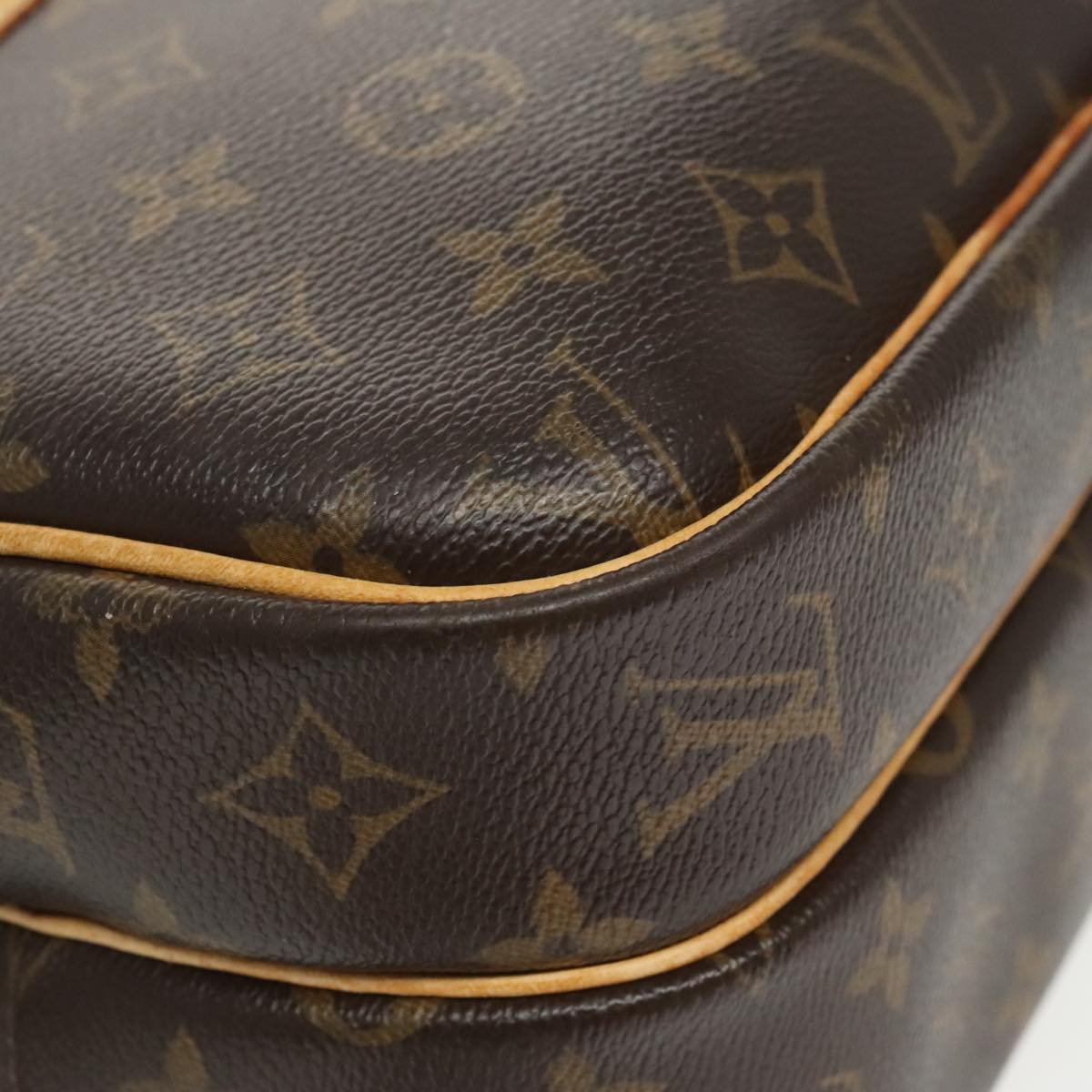 LOUIS VUITTON Monogram Reporter PM Shoulder Bag M45254 LV Auth 99913