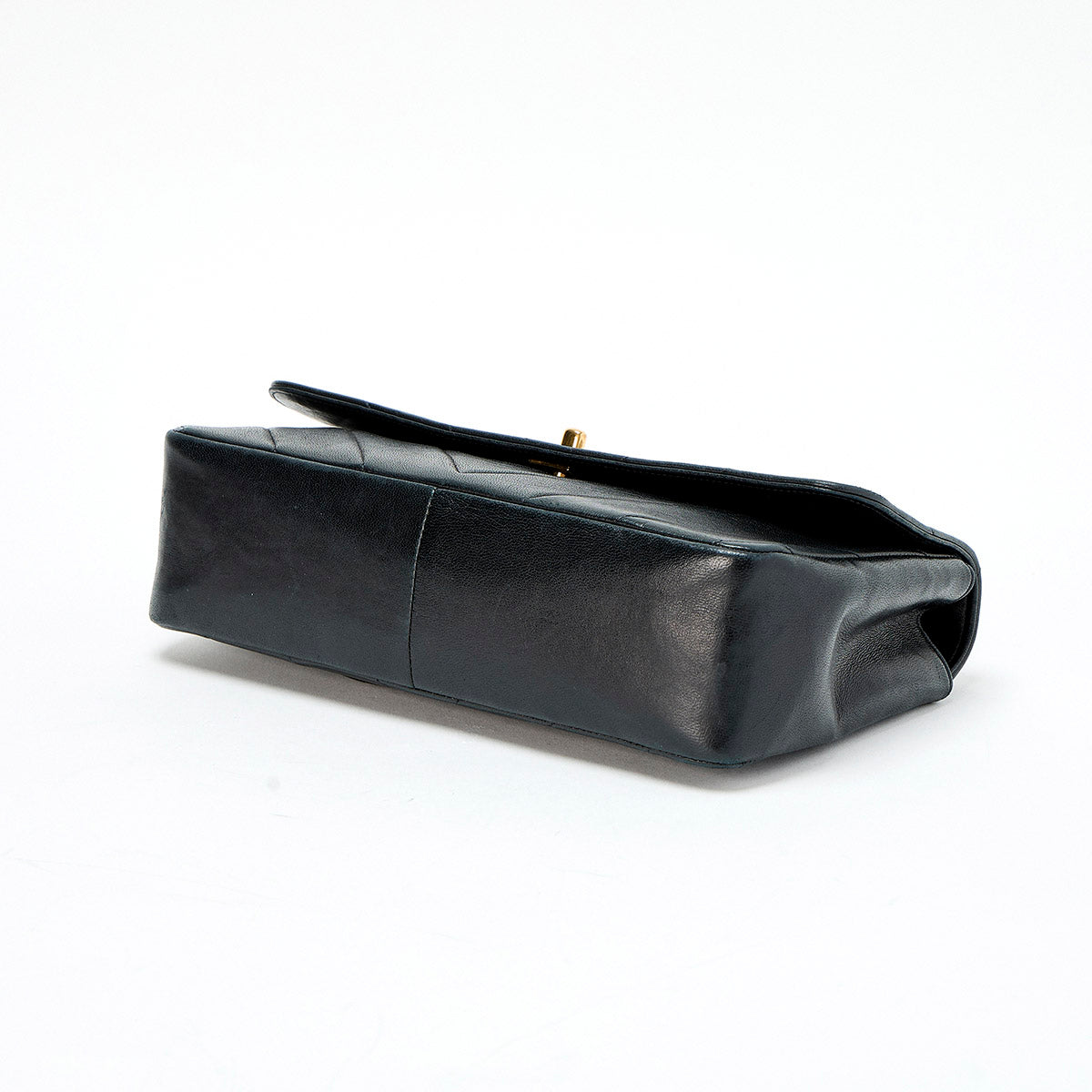 CHANEL V-stitch circa 1992 Handbag Black Lamb Skin Auth