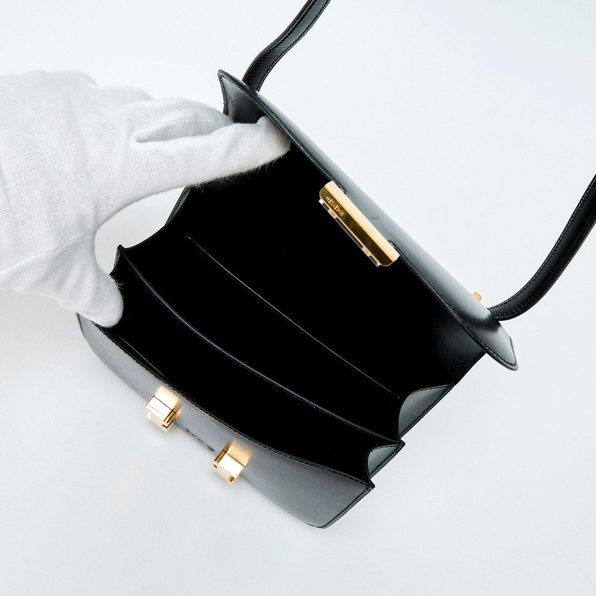 HERMES Constance Mini 2022 U Shoulder Bag Noir Gold Tadelakt Auth