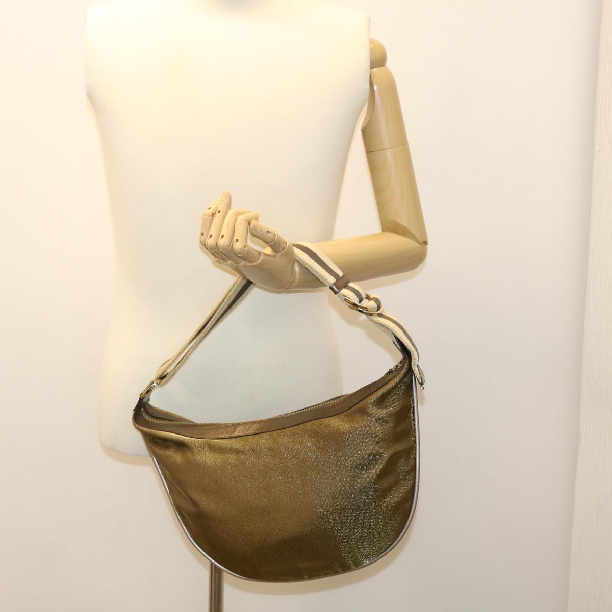 GUCCI Sherry Line Shoulder Bag Canvas Gold Auth ac1764